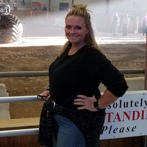 Meet your Posher, Christine